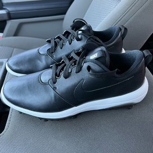 NWOT Nike Roshe G Tour Golf Shoes